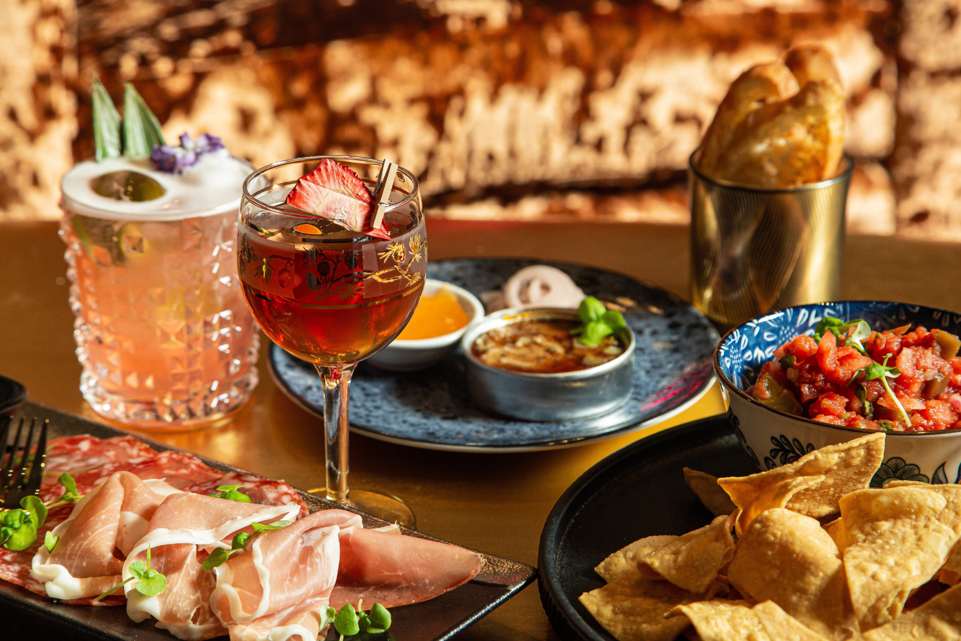 All Nightlife Experiences 